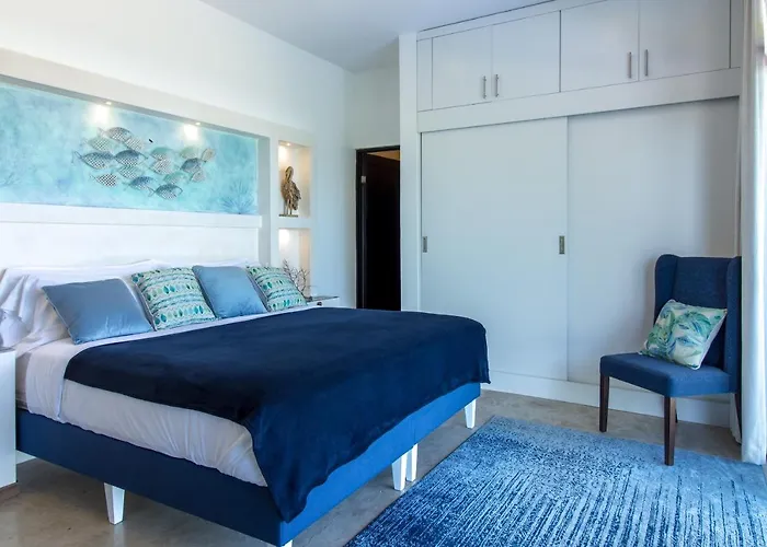 C O C O O N Villa Tamarindo